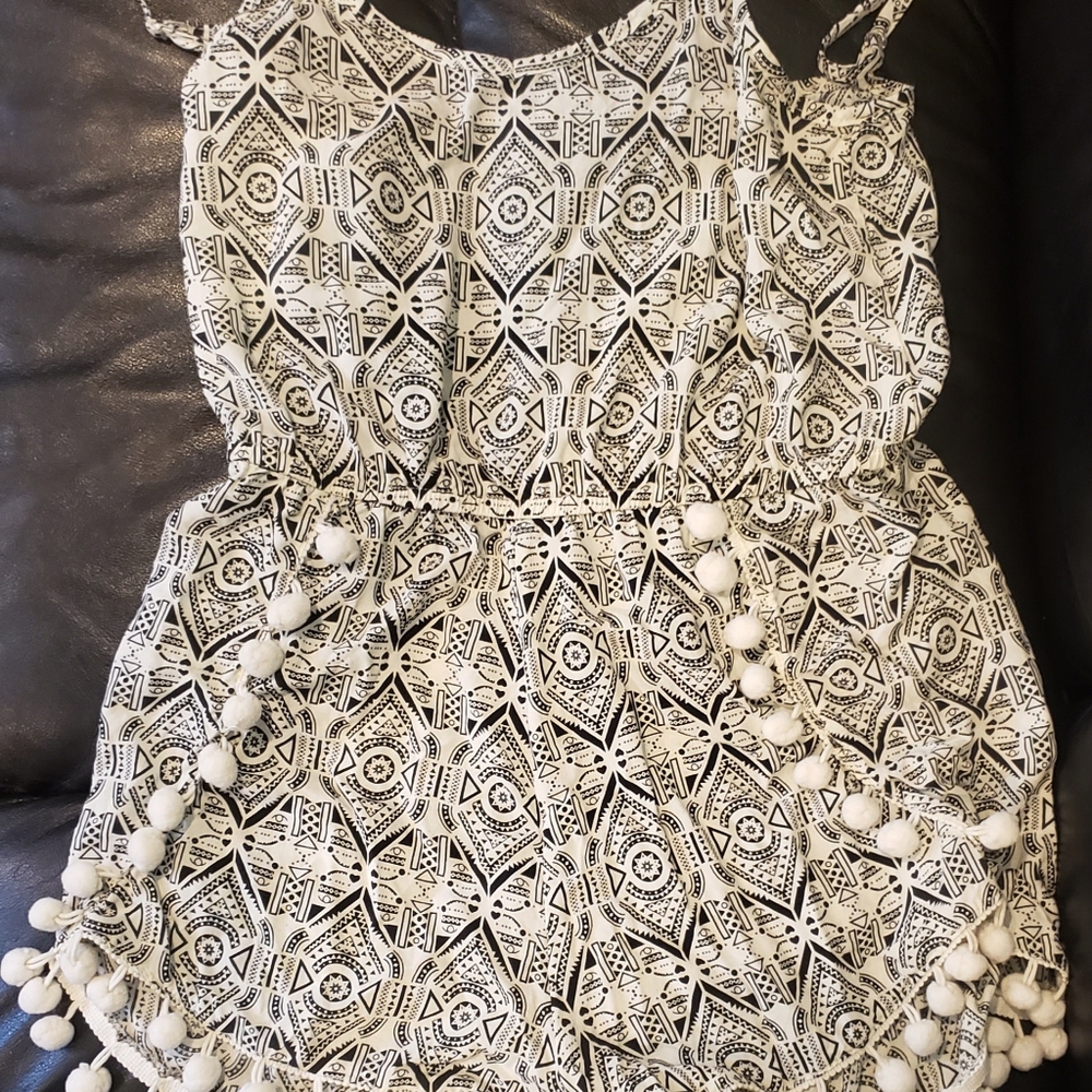 Cute Black & White Romper w/ Pompom Accents